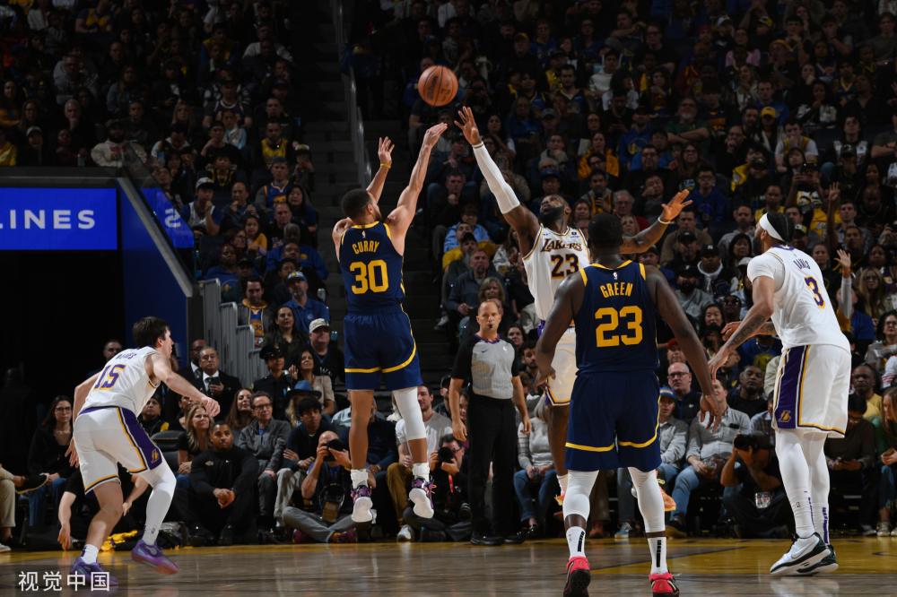 新疆男篮以 新疆男篮以