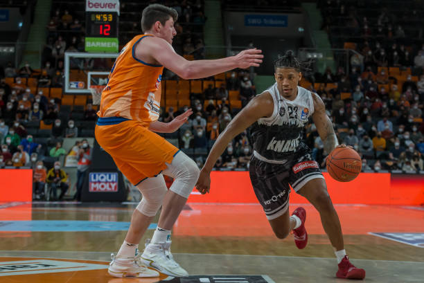 访中表示 访中表示