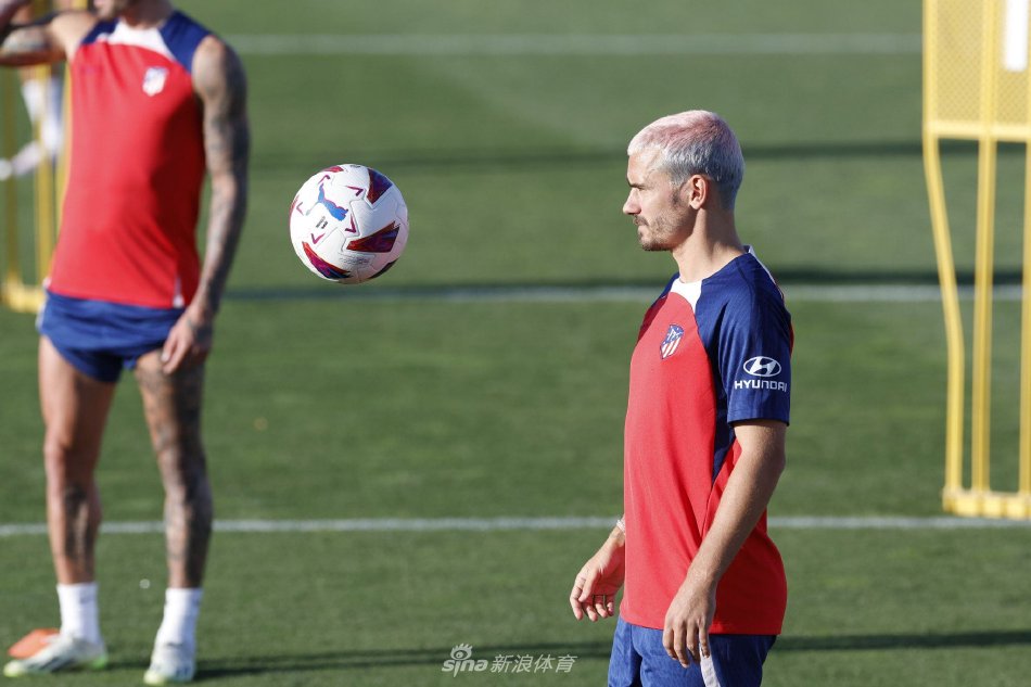 利物浦边锋 利物浦边锋