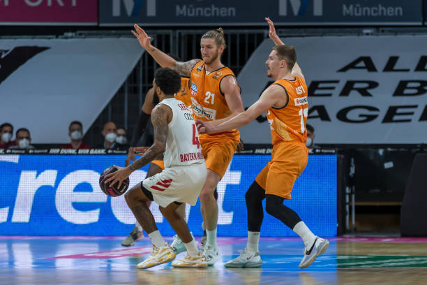 同样带动了 同样带动了